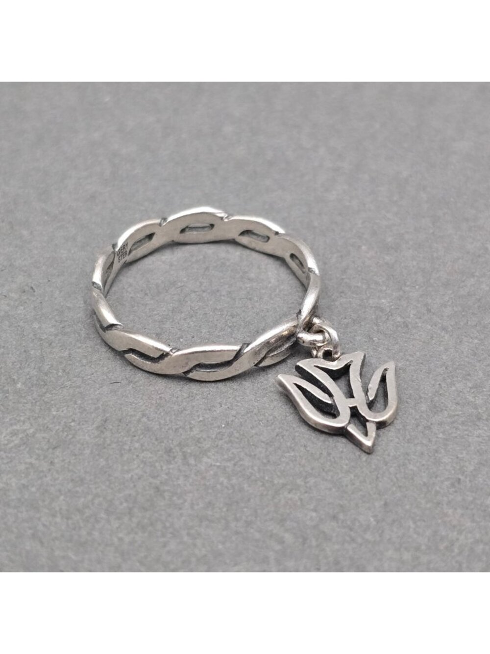 Retired Sterling Silver James Avery Descending Dove Ring Size 8 Twisted Band